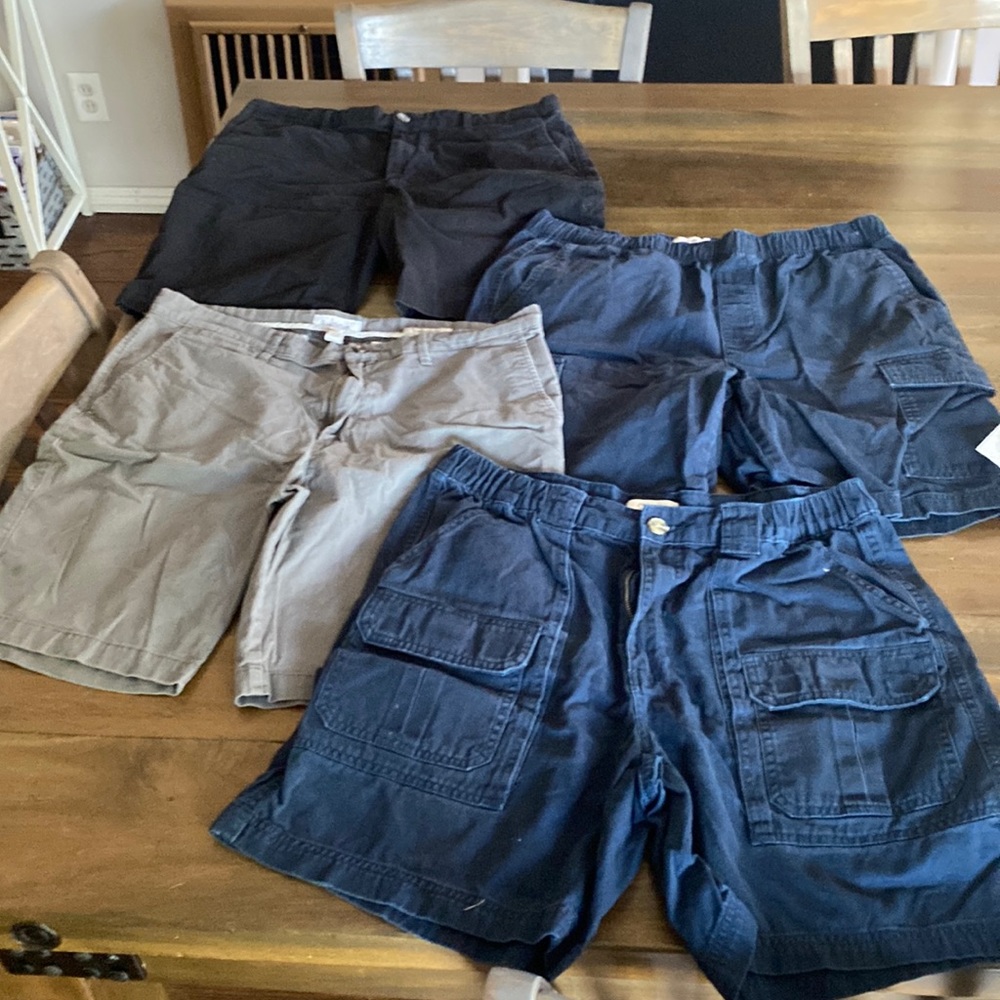 BUNDLE 4 PAIRS OF SHORTS 34w